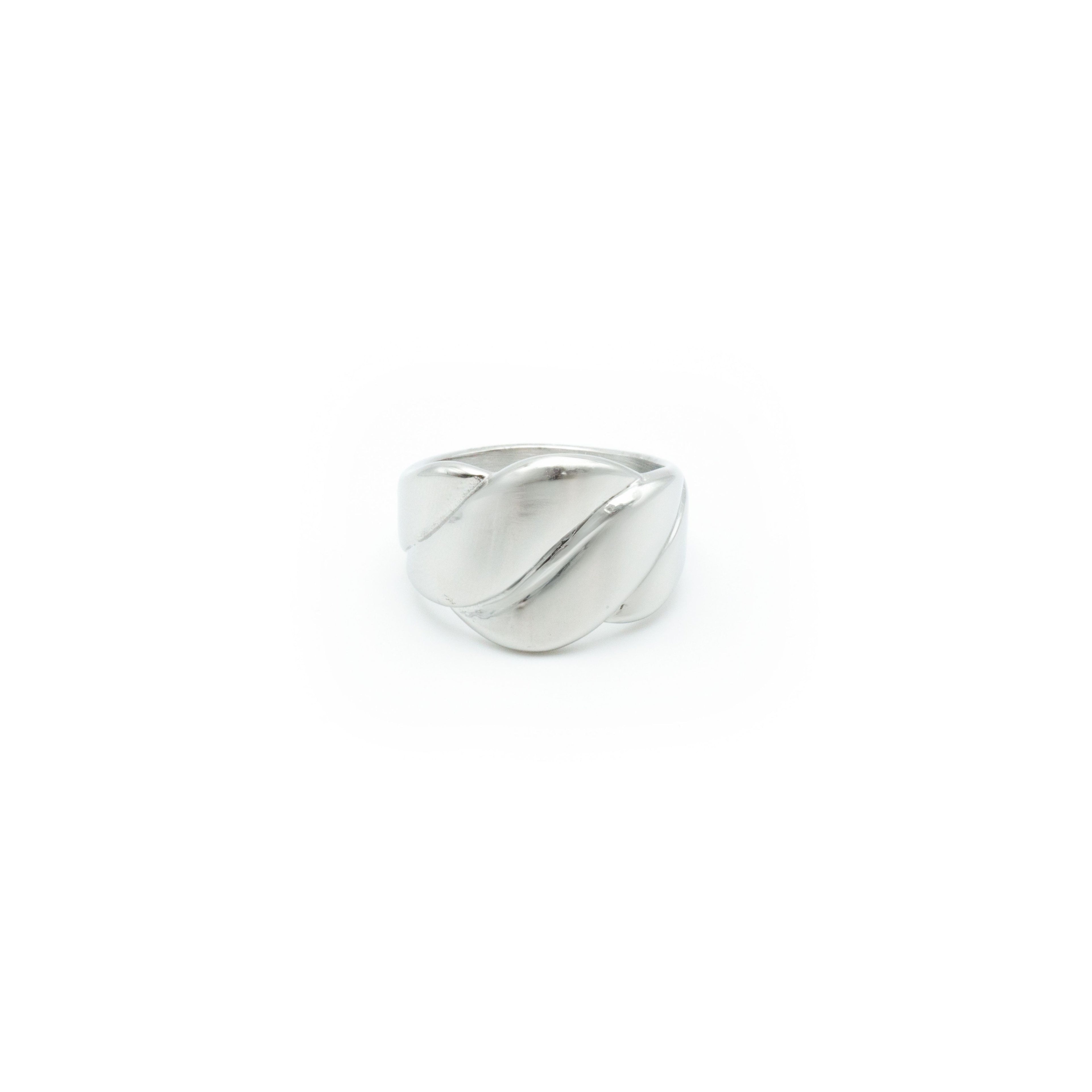 Swirl Ring