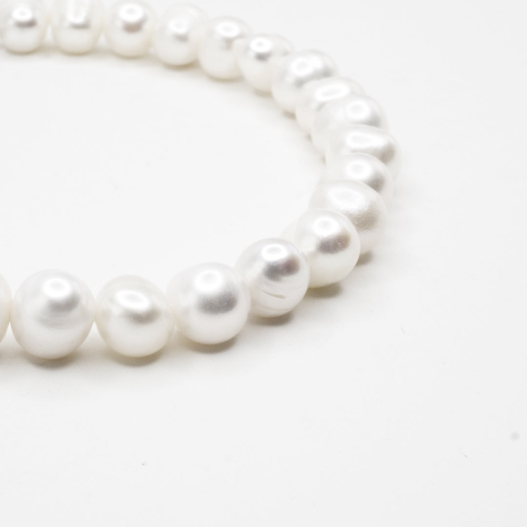 Grand Pearl Bracelet